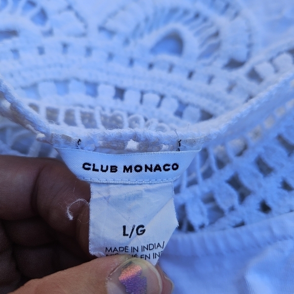 Club Monaco white cotton crochet-back tee size large - Picture 4 of 4